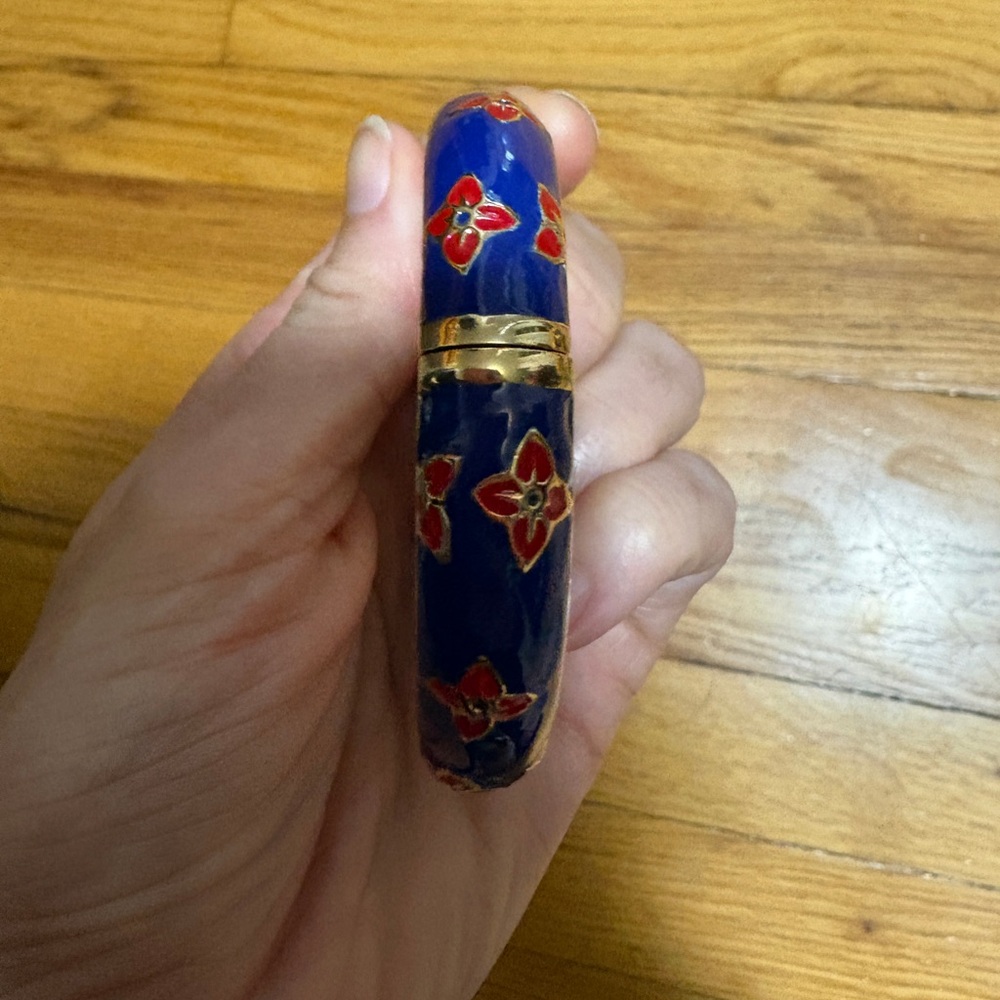 Kirks Folly Blue and Red Floral Bracelet